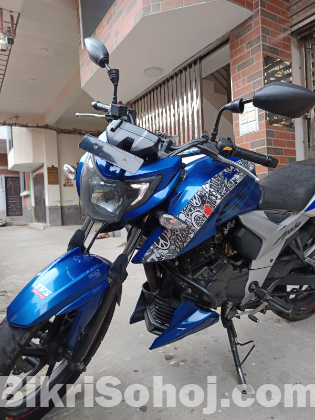 TVS APACHE 4V DD 160cc Blue Color (2018)